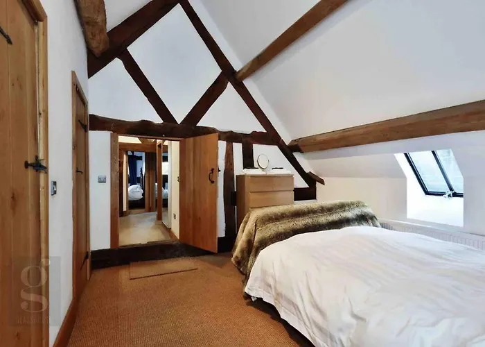 Charming Countryside Barn Conversion