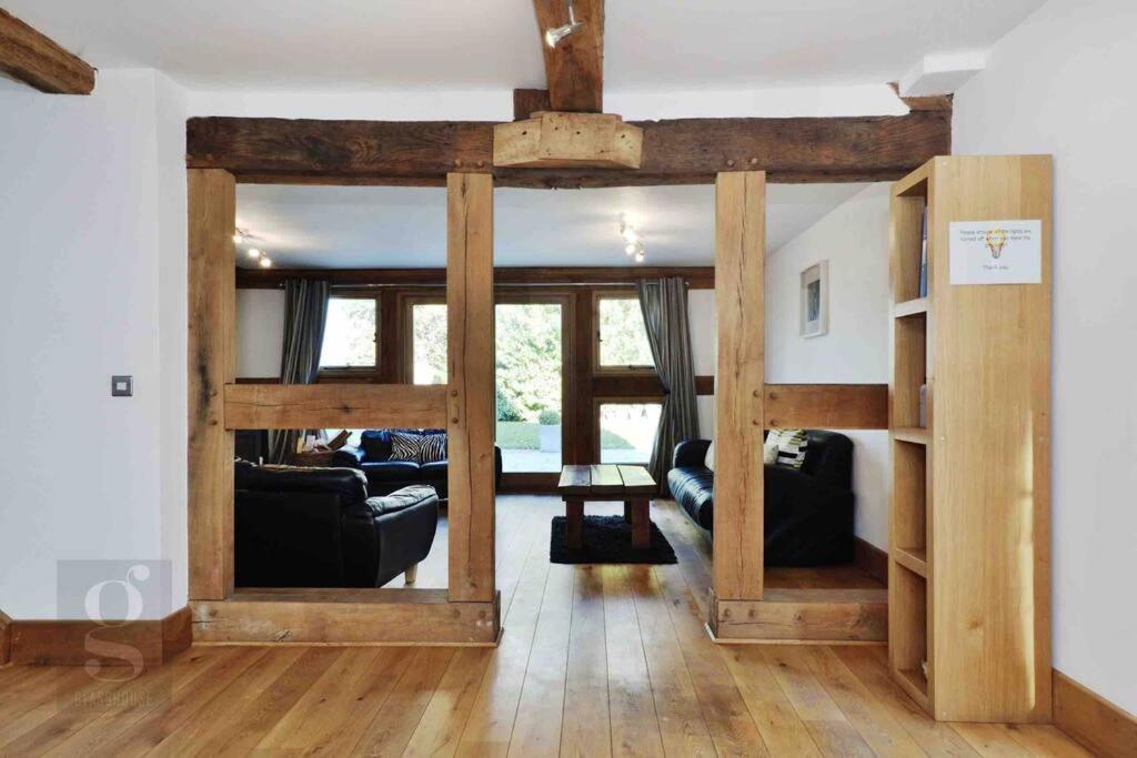 Charming Countryside Barn Conversion Hereford